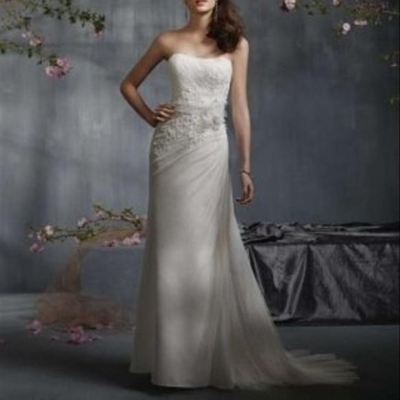 NWT! Alfred Angelo 2280 size 8 - Picture 1 of 8